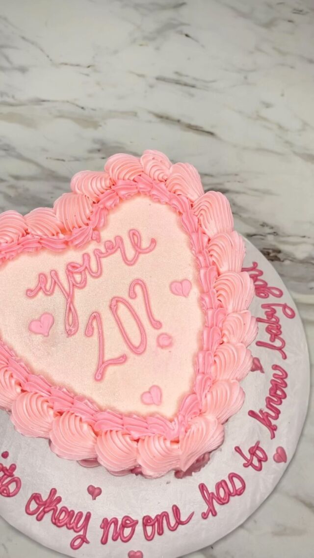 You’re 20?👀🤭 How cuuuute is this all pink heart cake?!💕💗 
-
#heartcake #buttercreamcakes #heartcakes #youre20 #pinkheartcake #pinkbirthdaycake #caketrends #cakedecorating #cakesofinstagram #bramptoncakes #torontocakes #cakereels
