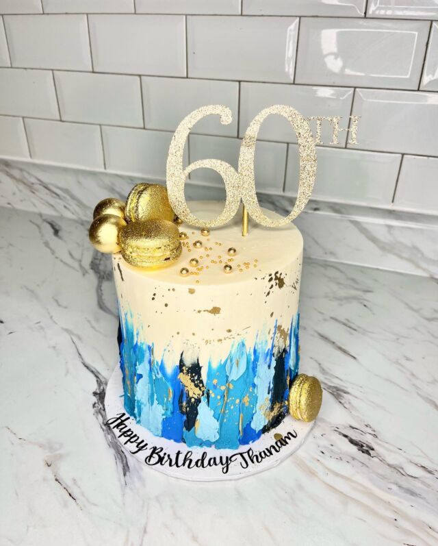 A Simple 60th💙✨
-
Cake size: 6” 
-
#kdskakes #buttercreamcakes #60thbirthdaycake #buttercreamtexture #bramptoncakes #torontocakes #cakesofinstagram #minicake